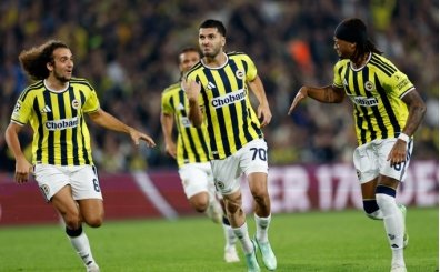 Fenerbahçe, derbide Galatasaray'a konuk oluyor