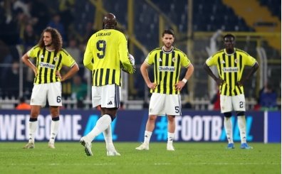 Fenerbahçe, elindeki galibiyeti son anlarda kaçırdı!