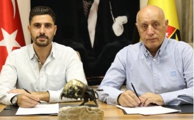Özer Hurmacı, 5 yıllık sözleşmeyi imzaladı