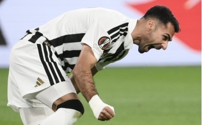 Juventus'tan Zeki Çelik için sakatlık açıklaması!