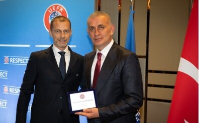 UEFA açıkladı: Milli takımlar turnuvalarında sistem değişti!