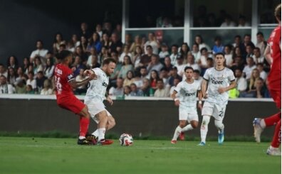 Bodrum'da Dino Hotic takımda kalıyor