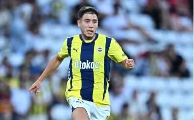 Nijmegen'den Emre Mor'a sözleşme