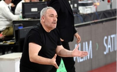 Karşıyaka'da Ahmet Kandemir beklemede