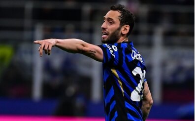 Hakan �alhano�lu i�in istenen bonservis!