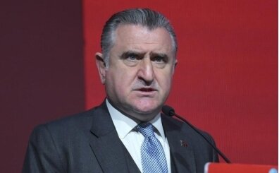 Bakan Bak, Galatasaray'�n �ampiyonlu�unu tebrik etti