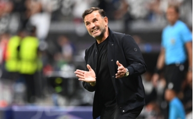 Galatasaray'da kritik e�ik: ��z�m transfer