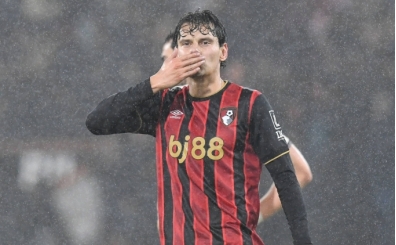 Fenerbah�e'den Enes �nal i�in teklif haz�rl���