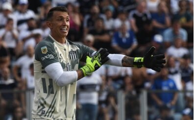 Muslera, �ngiltere ma��yla geri d�n�yor!