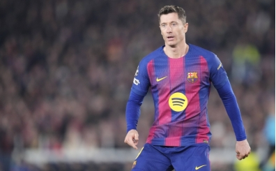 Barcelona'dan Lewandowski i�in s�rpriz karar