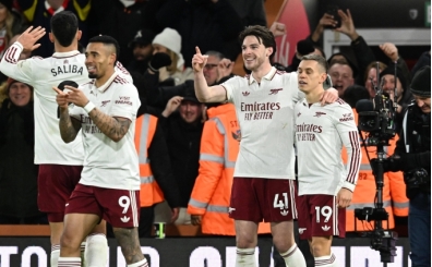 Arsenal sol şeritte: Üst üste 5. galibiyet