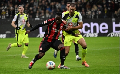 Can Uzun'un gol� Frankfurt'a yetmedi! 90+5'te y�k�ld�lar!