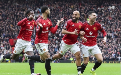 MANU'da Carrick ile y�kseli� s�r�yor!