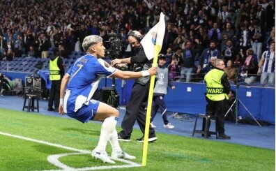 Porto, i�eride d��ar�da yenip turlad�