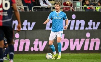 Napoli, Cagliari'yi McTominay ile devirdi!