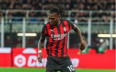 Rafael Leao, taraftar�n tepkisine dayanamad�!