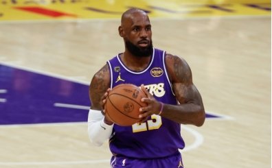 Trump'tan LeBron James'e 'milli marş' tepkisi