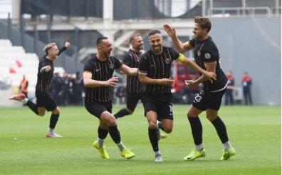 �zmir �oruhlu FK finale ��kacak