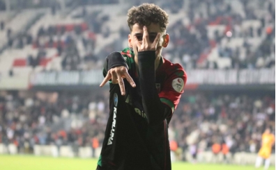 Kar��yaka, Maribor ile anla�t�; F.Bah�e ve Hull detay�