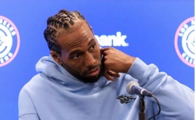 Kawhi Leonard, Raptors takasının kamp öncesinde resmileşmesini bekliyor