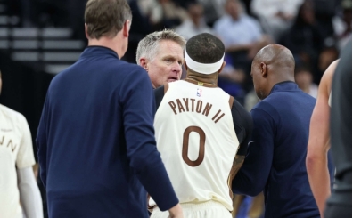 Kerr, hakemlerle ya�ad��� tart��ma sonras� oyundan at�ld�