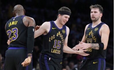 Anthony Davis, Lakers'ı şampiyonluk adayları arasından çıkardı