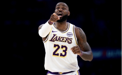 LeBron, tüm zamanların asist listesinde Chris Paul'u geride bıraktı