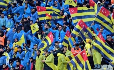 Fenerbahçe'den taraftarına bere ve yağmurluk