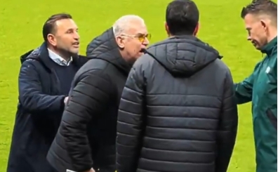 Okan Buruk'tan g�ndem yaratan hareket!