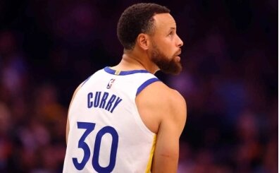 Warriors ile Stephen Curry yeni kontratı görüşmeye hazırlanıyor