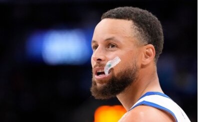 Warriors, yeni s�zle�me karar�n� Curry'ye b�rakacak