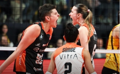 Eczac�ba��, Vak�fbank'�n 19 ma�l�k serisini bitirdi