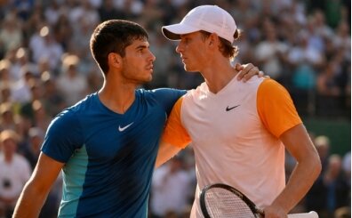 Dikkat, dikkat! Tenis d�nyas�nda yeni sava�...