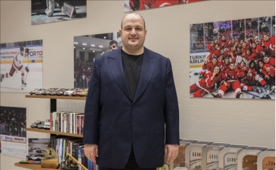 Buz Hokeyi Federasyonu Ba�kan� Albayrak'�n d�nya �ampiyonalar�nda hedefi alt�n madalya