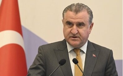 Osman A�k�n Bak'tan Fenerbah�e'ye tebrik mesaj�!