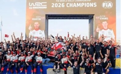 Toyota'dan WRC'de tarihi ba�ar�!