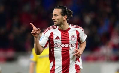 Yusuf Yazıcı attı Olympiakos kazandı