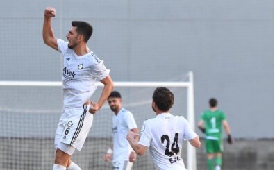 Ceyhun G�lselam'dan futbola veda!