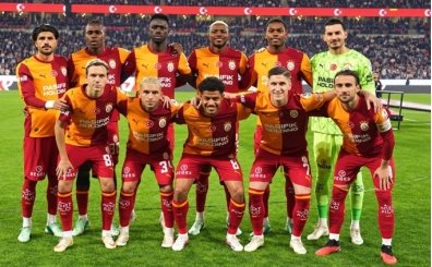 Yazarlardan Galatasaray yorumlar�